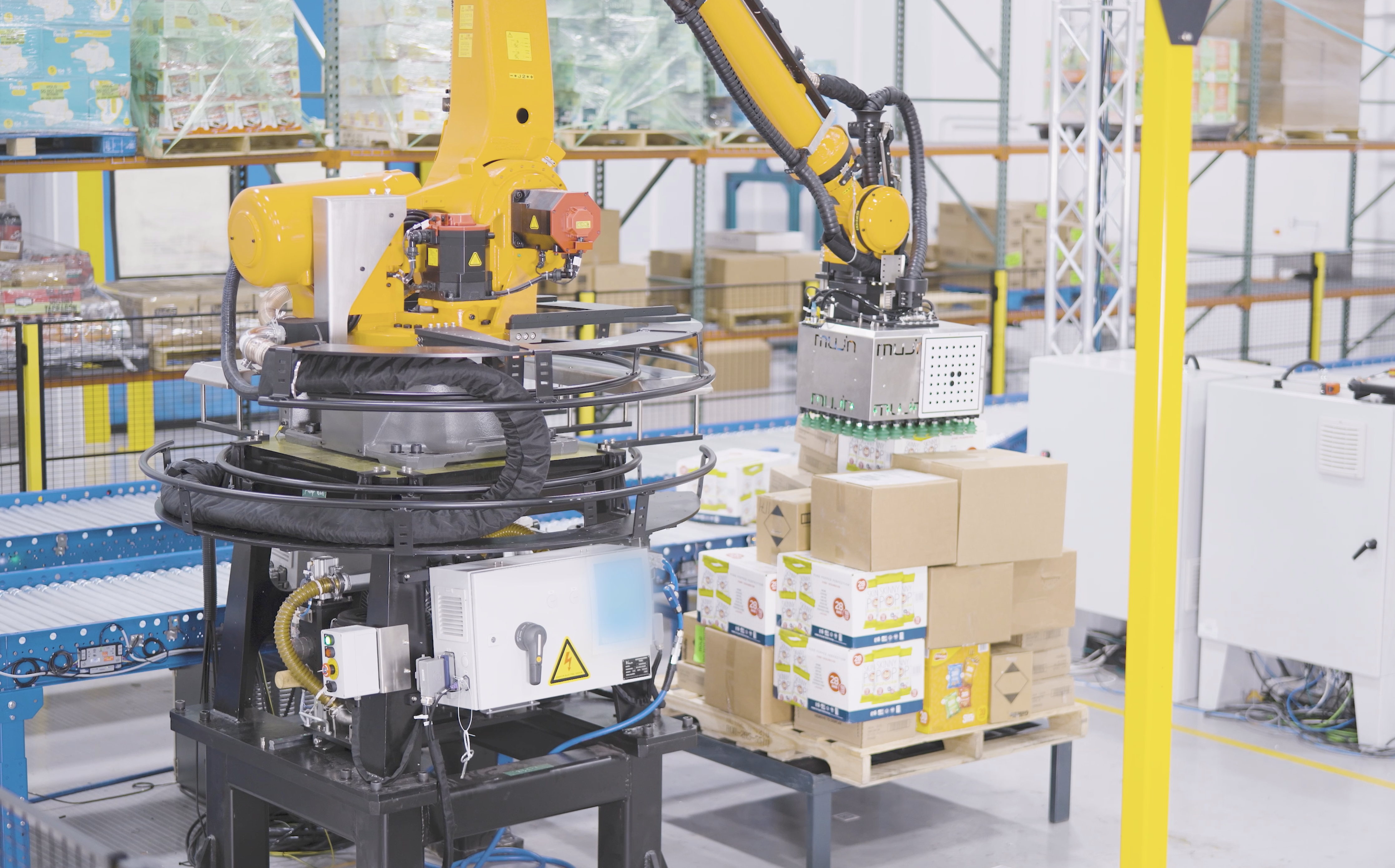 How a Top Retailer Simplified Inbound Automation with Intelligent Robotics by Mujin